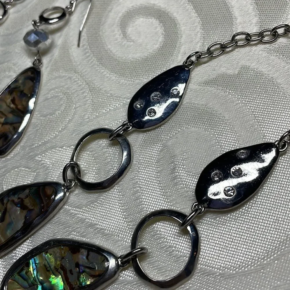Erica Lyons adjustable abalone pendant necklace & drop earrings set